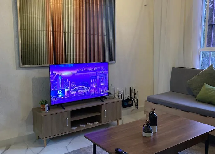 Apartment One Day Peaceful & Cozy In A Residential Neighborhood *